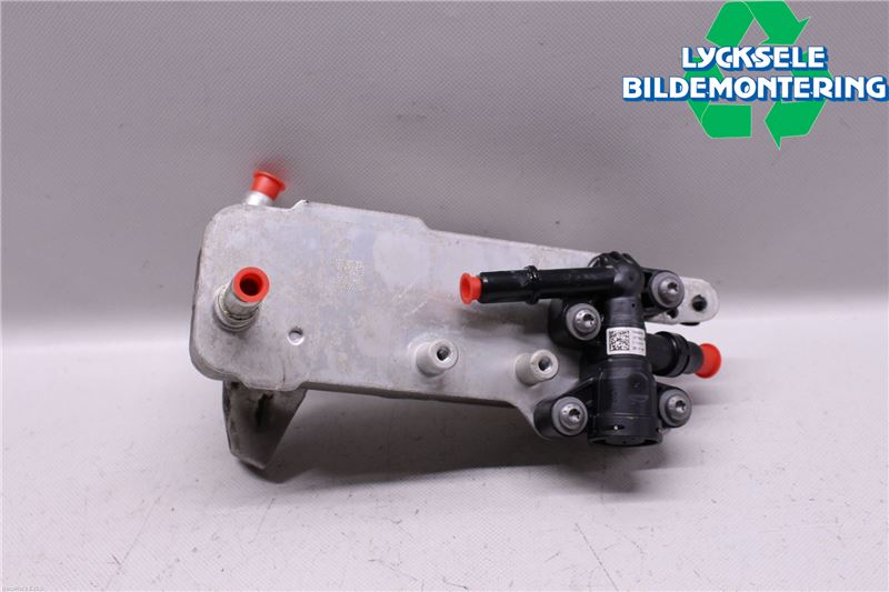 BMW 5 F10/F11/F18 09-17 Oljekylare Automat