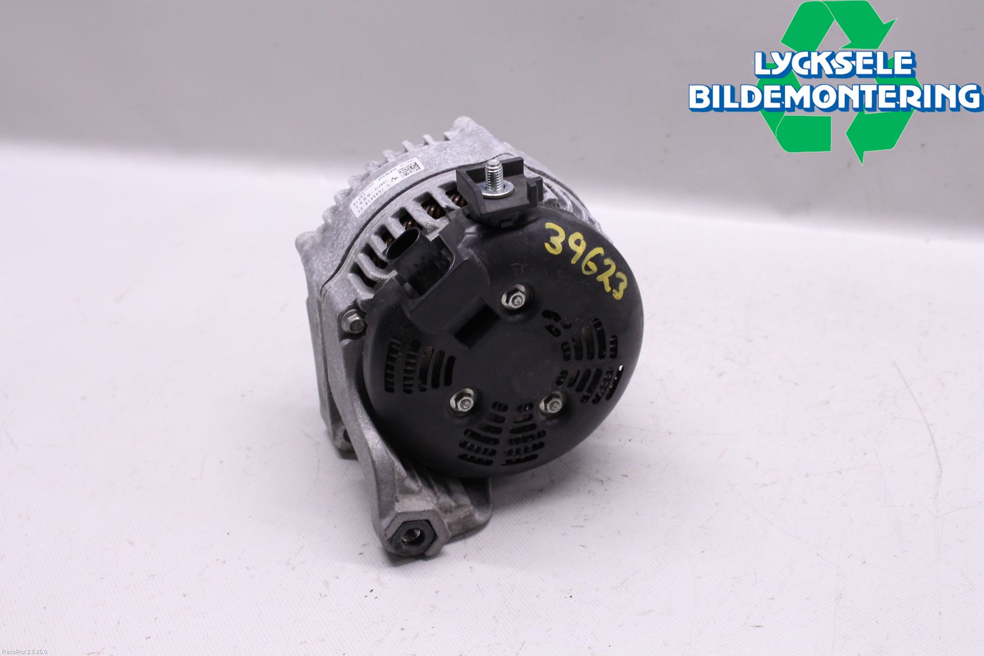 BMW 5 F10/F11/F18 09-17 Generator