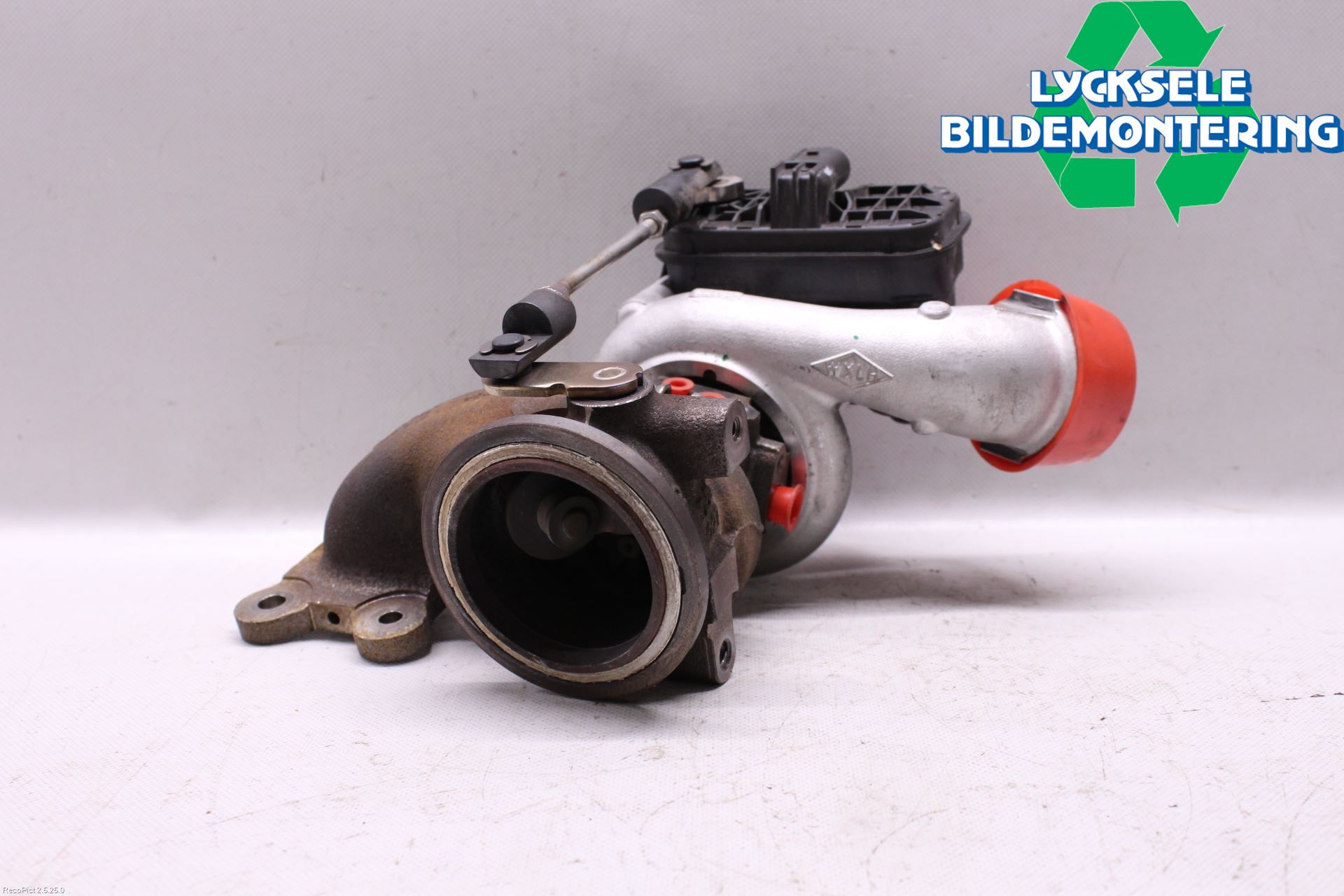 Volkswagen VW PASSAT 15-19 Turboaggregat