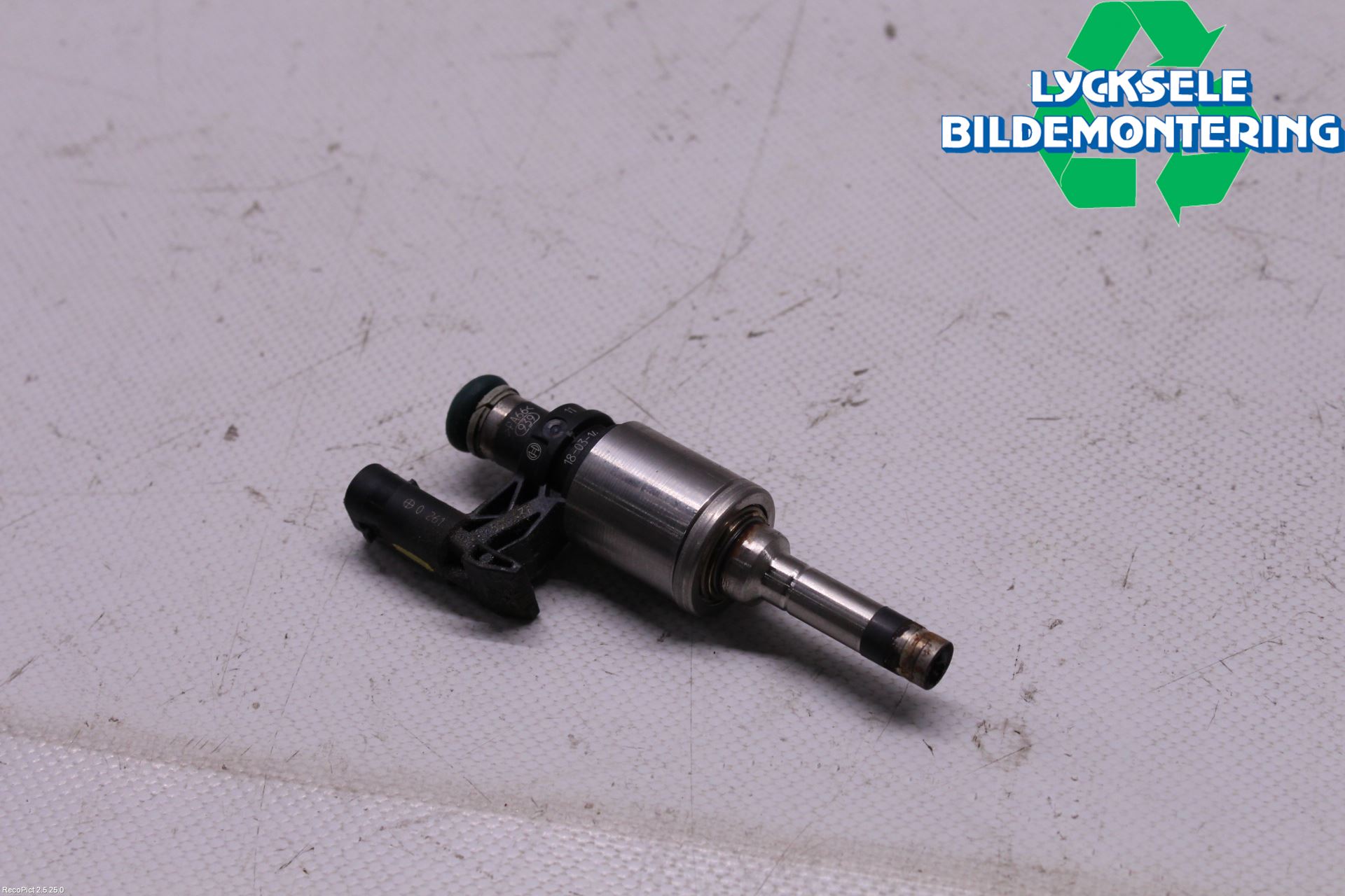 Volkswagen VW PASSAT 15-19 Injspridare