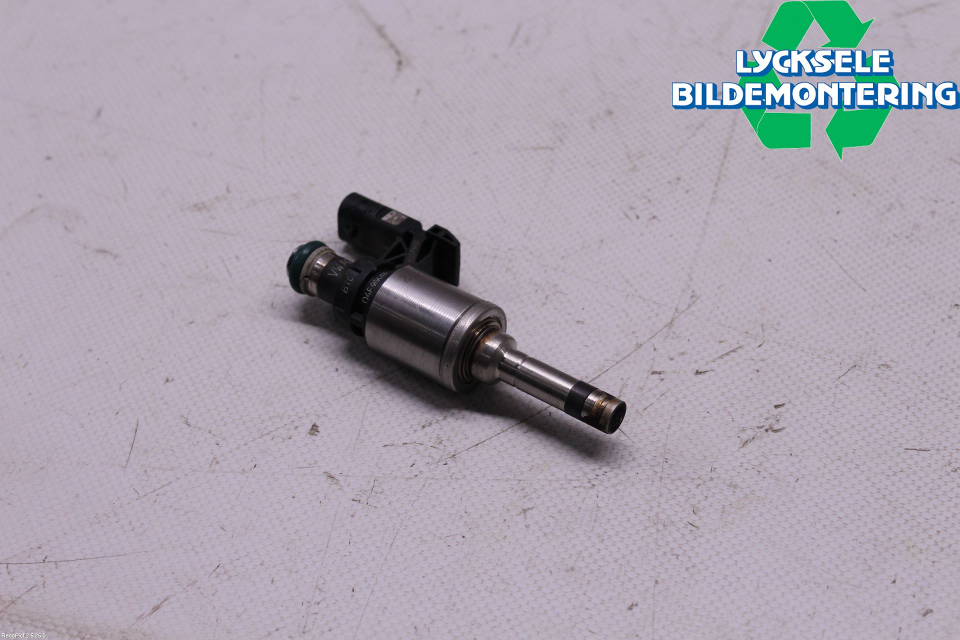 Volkswagen VW PASSAT 15-19 Injspridare