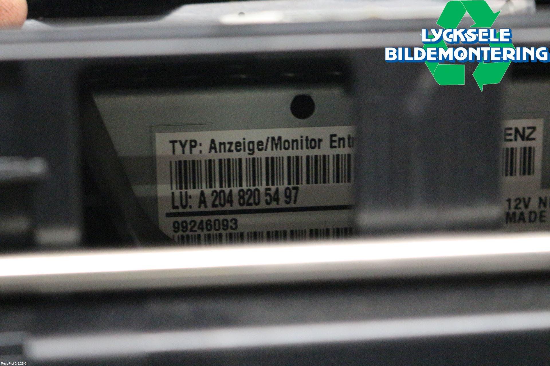 Mercedes-Benz MB C-KLASS (W204) 07-15 Multifunktionsdisplay