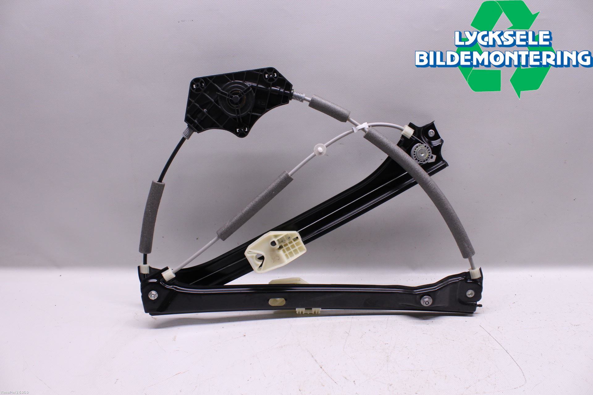 Skoda SUPERB 16-24 Fönsterhissmekanism