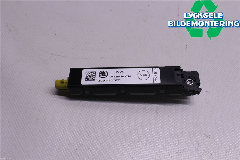 Skoda SUPERB 16-24 Antennförstärkare