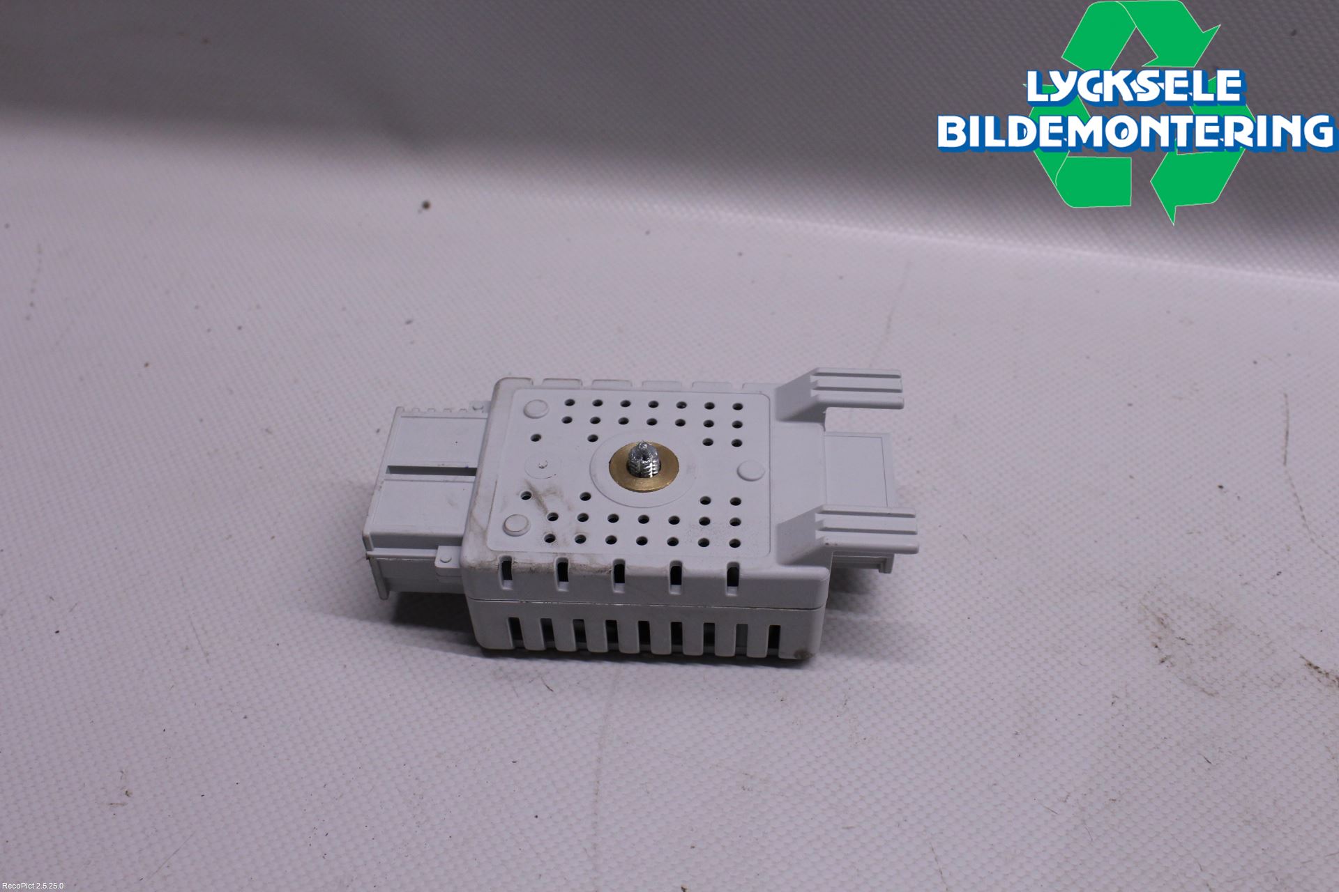 Skoda SUPERB 16-24 Antennförstärkare