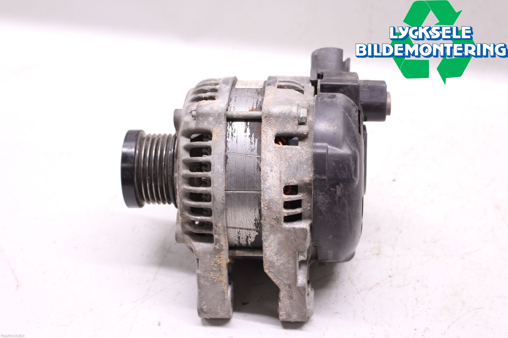 Ford FOCUS 11-14 Generator