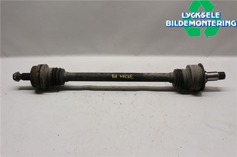 Mercedes-Benz MB C-KLASS (W204) 07-15 Drivaxel Bak Höger