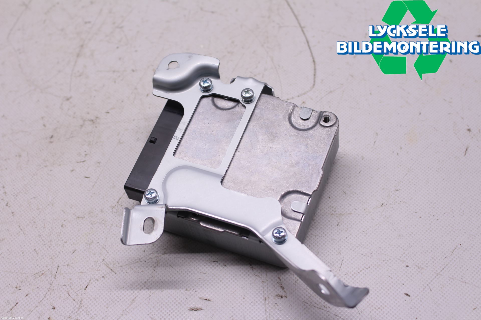 Toyota YARIS XP130 15-20 Styrenhet Styrservo