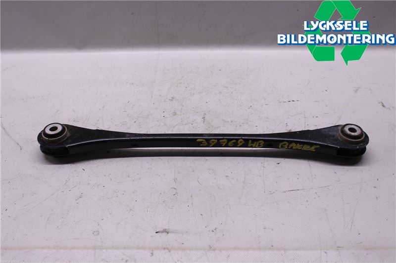 BMW 3 F30/F31/F80 12-19 Bärarm Bak Höger