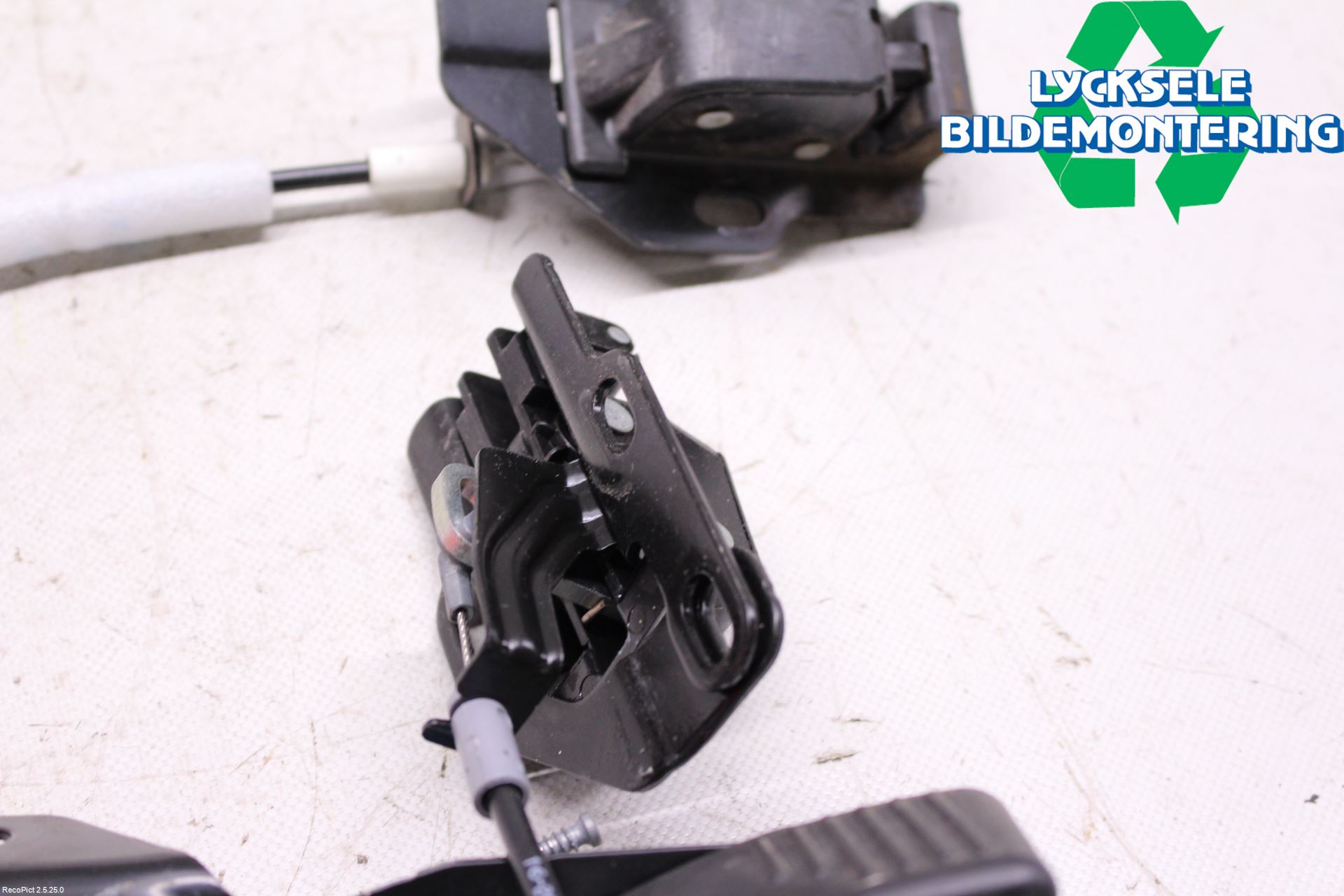 Citroen BERLINGO 08-18 Bakluckehandtag Inre