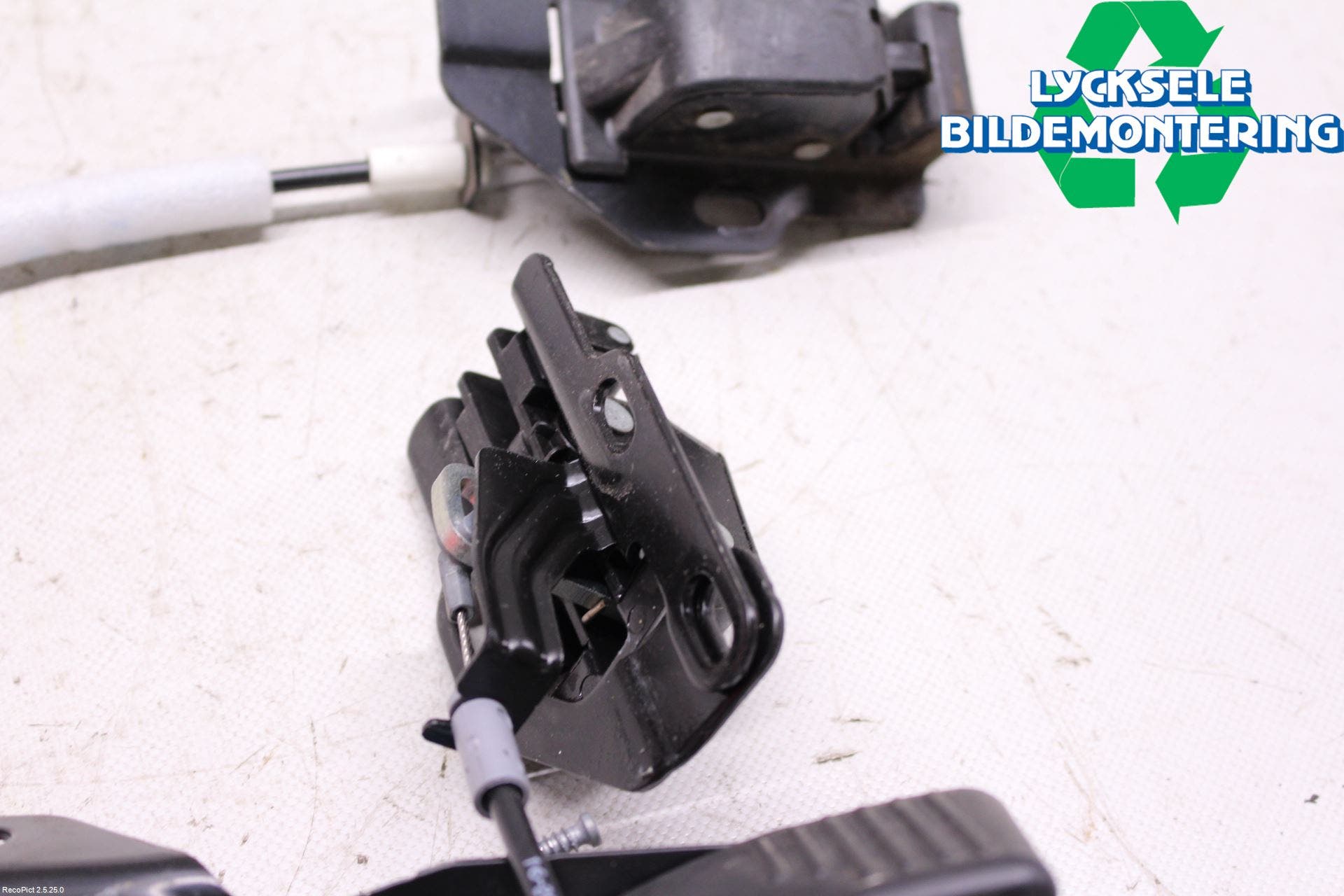 Citroen BERLINGO 08-18 Bakluckehandtag Inre