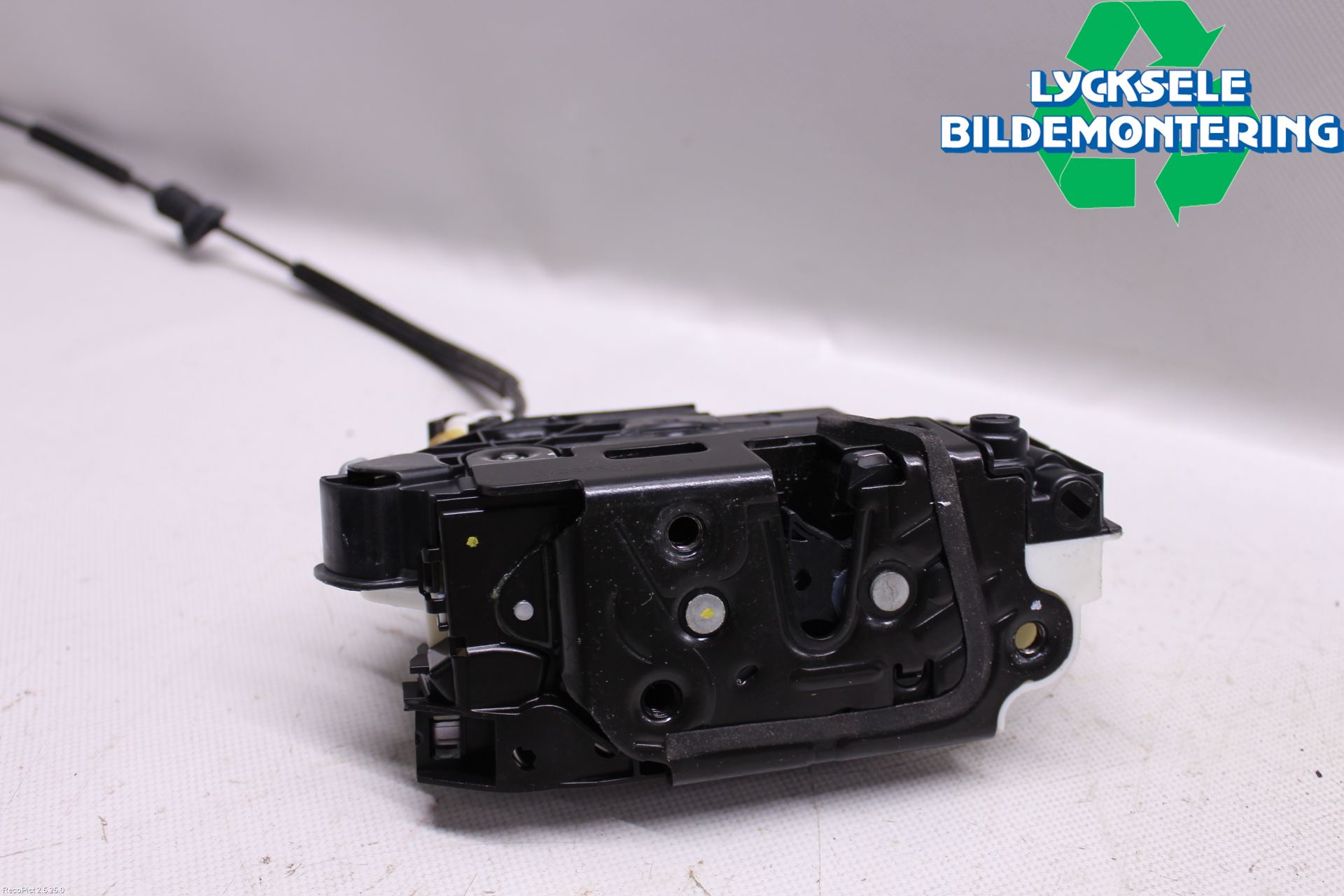 Skoda SUPERB 09-15 Låskista-Dörrlås