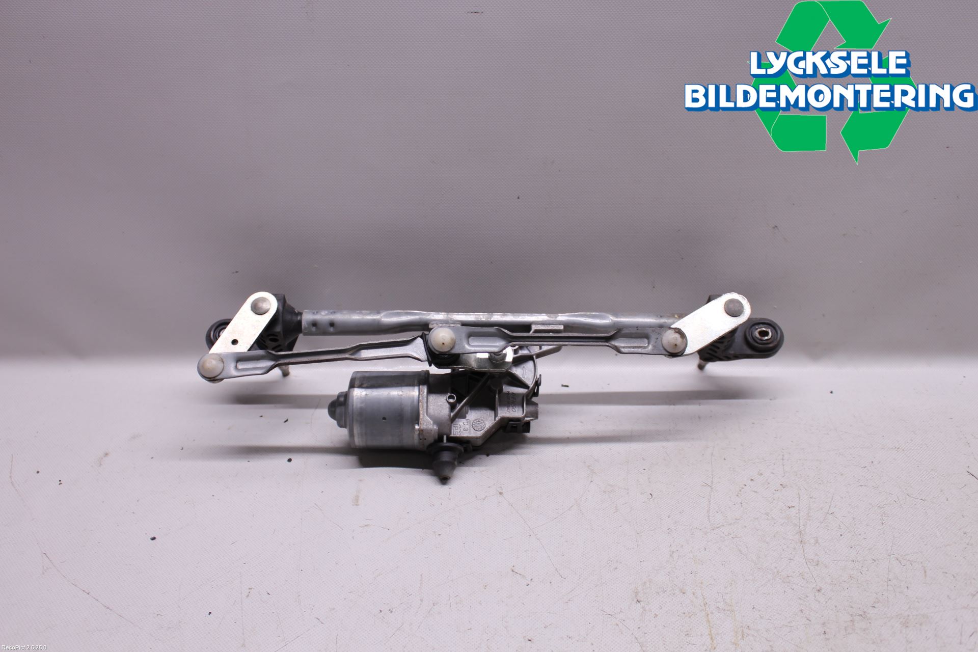 Ford KA 09-16 Torkarmotor Vindruta