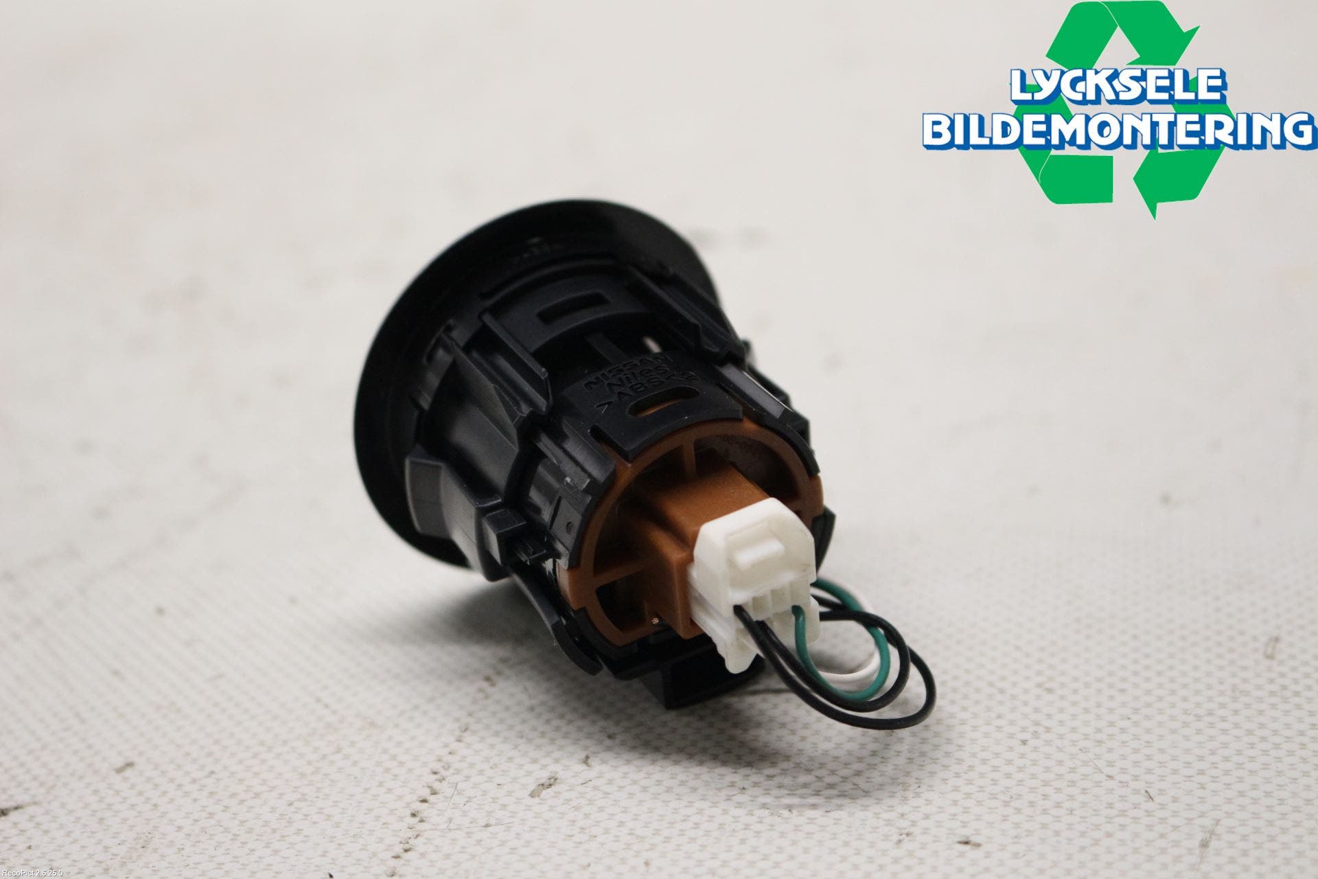 Nissan PULSAR Startknapp Personbil