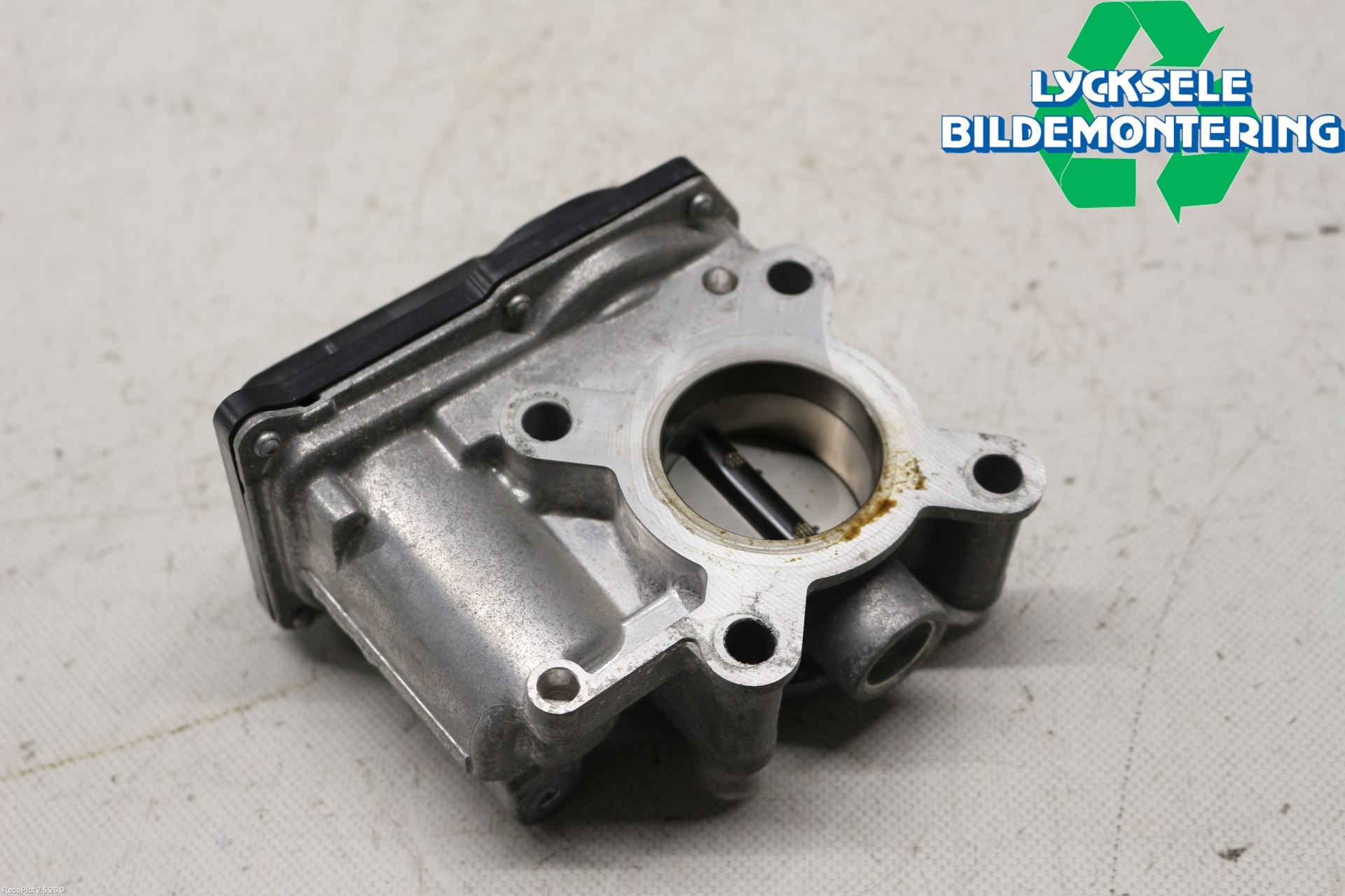 Nissan PULSAR Injspjällhus