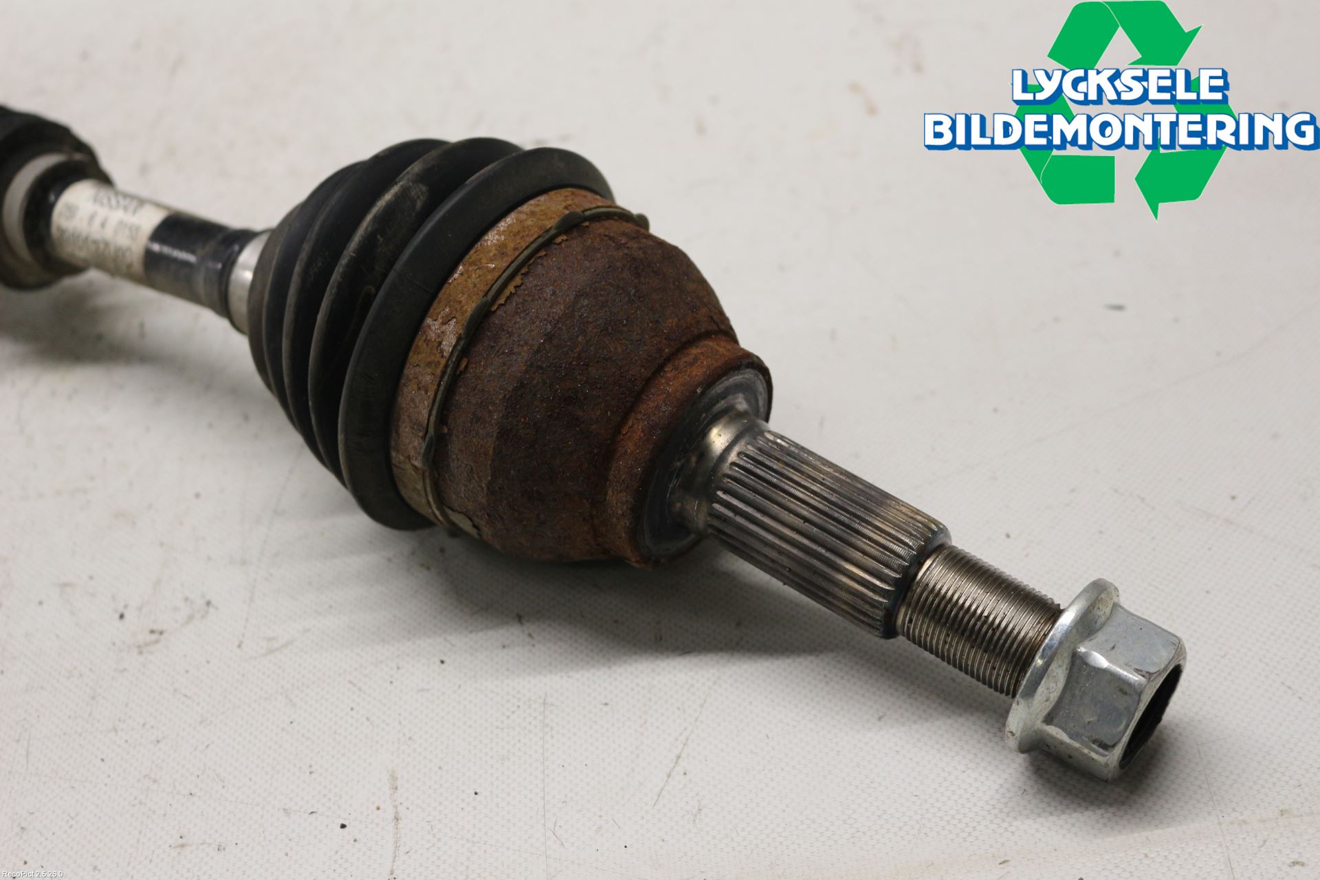 Nissan PULSAR Drivaxel Fram Vänster