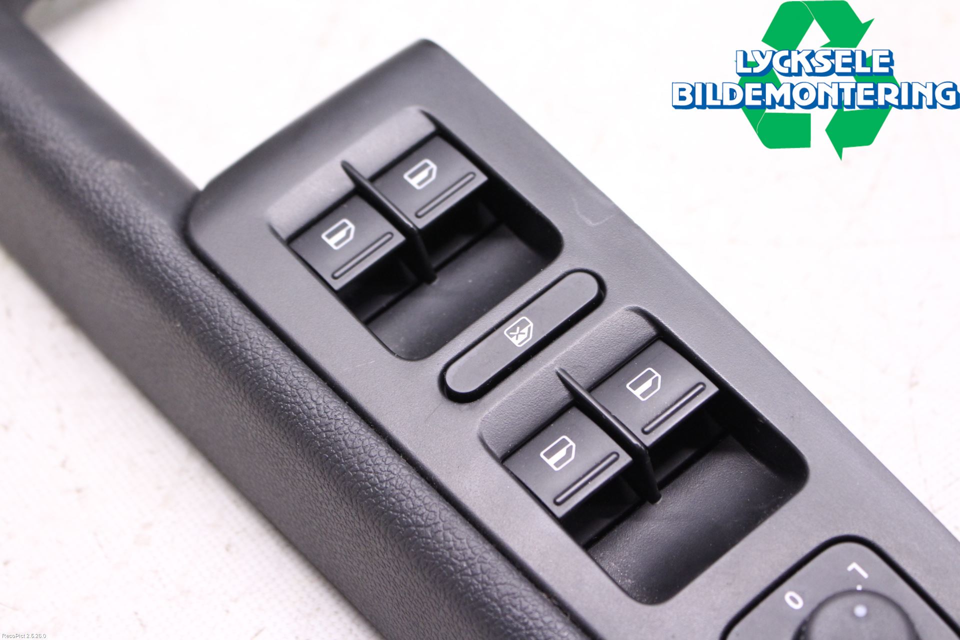 Skoda SUPERB 09-15 Strömställare Elhiss