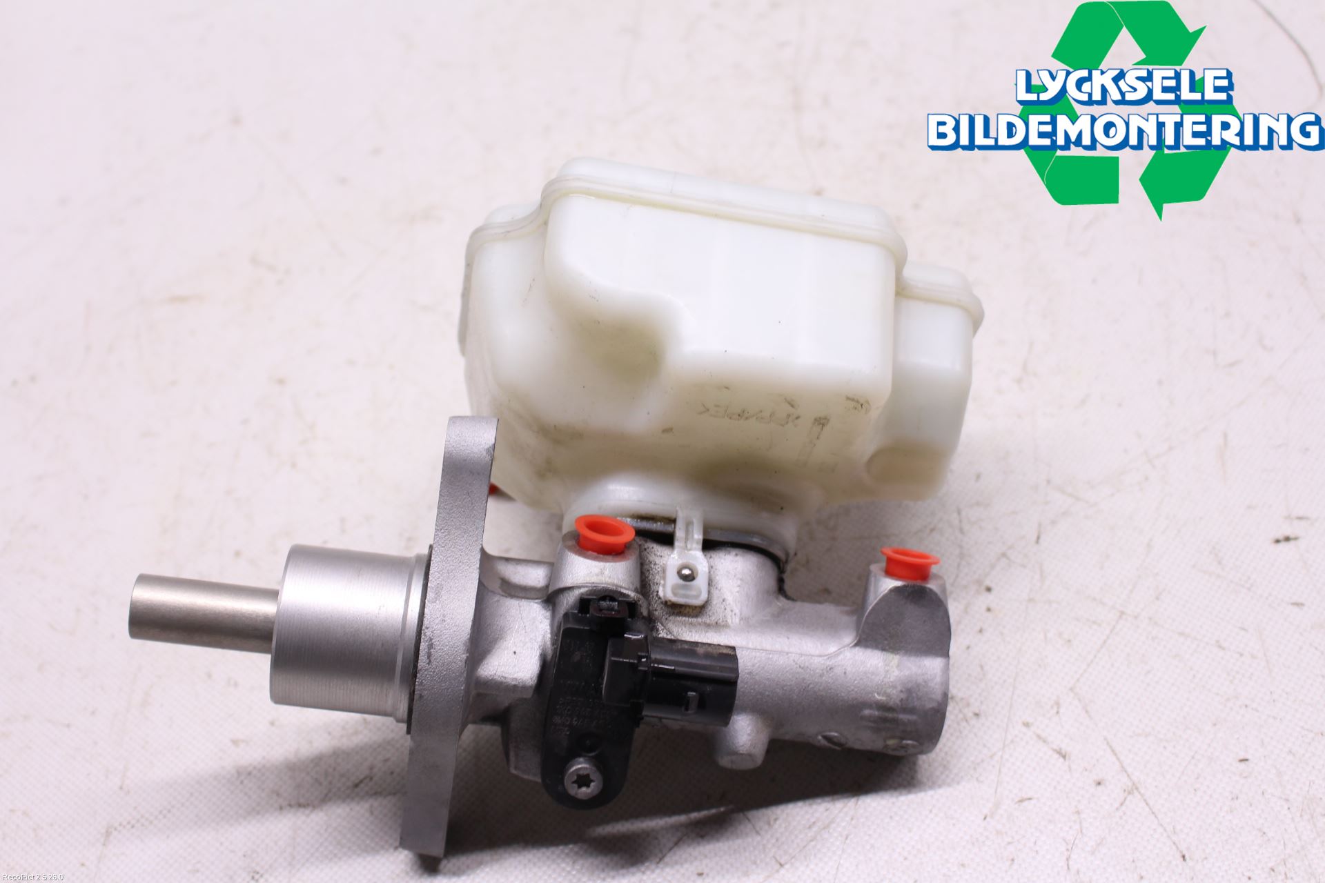 Skoda SUPERB 09-15 Broms Huvudcylinder