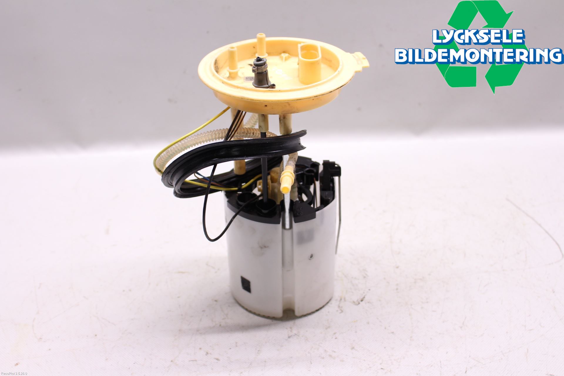 Skoda SUPERB 09-15 Bränslepump El