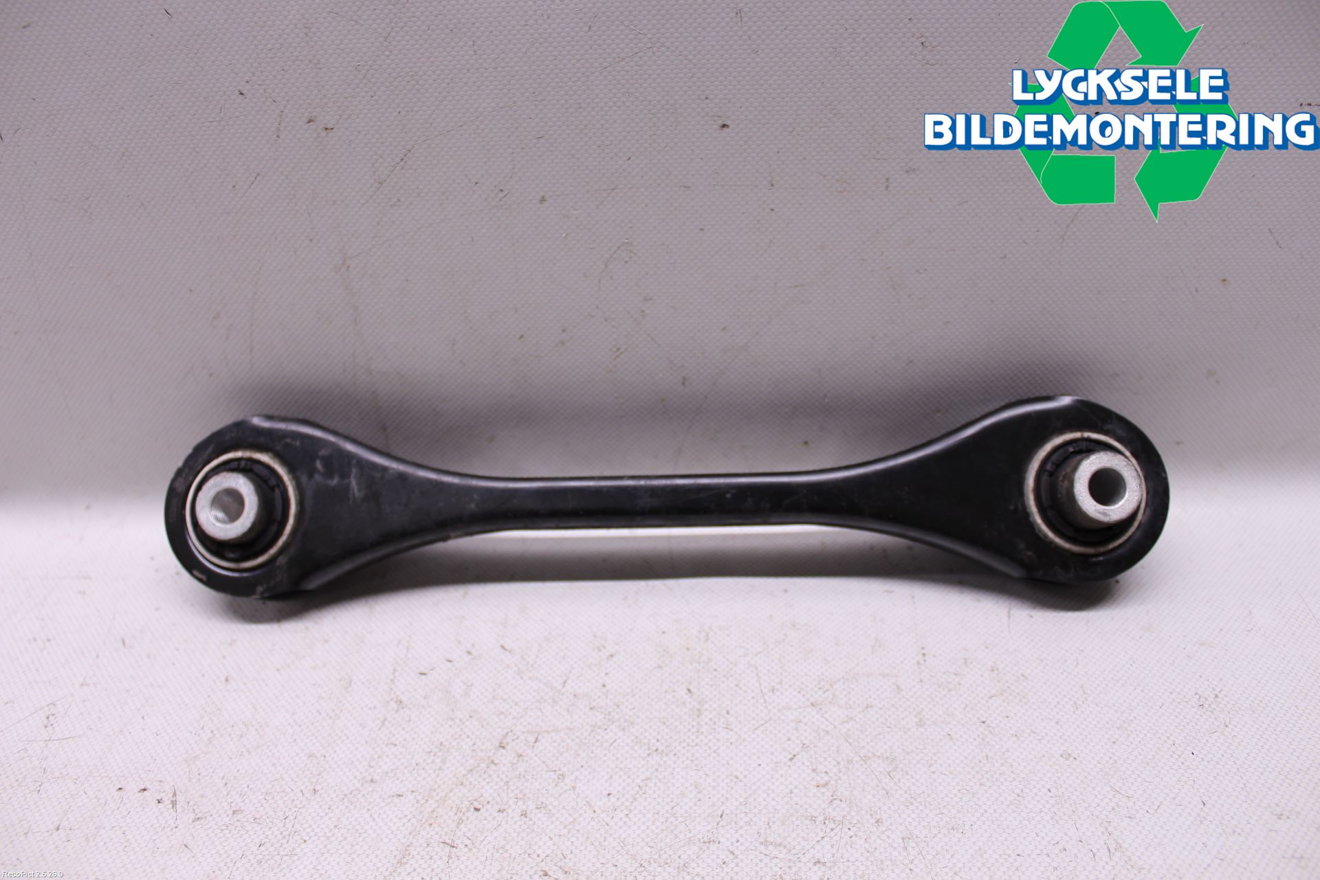 Volkswagen VW TIGUAN 16-24 Bärarm Bak Vänster