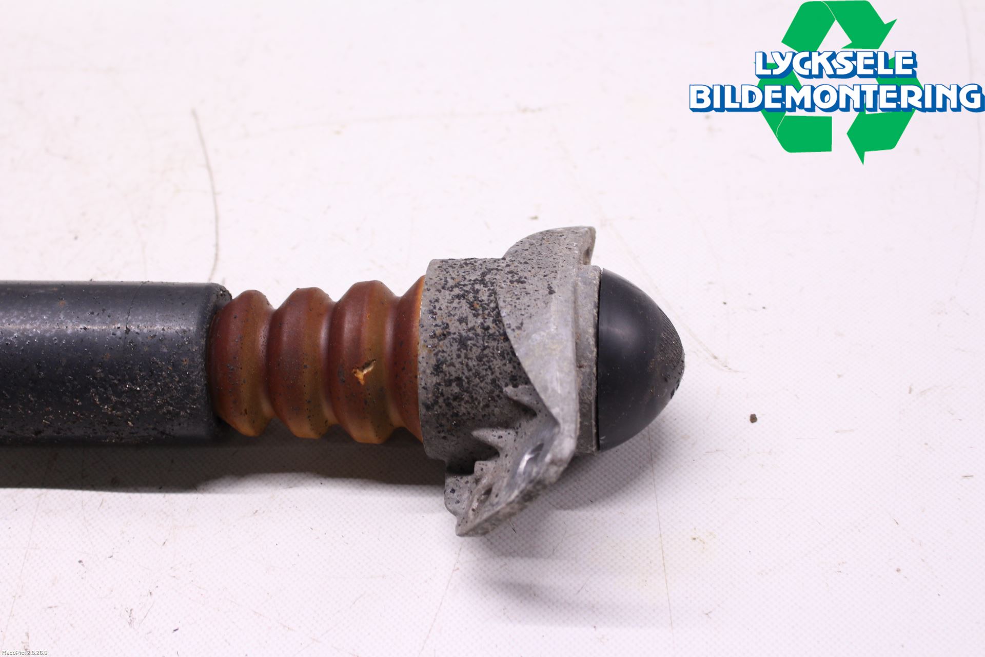 Skoda SUPERB 09-15 Stötdämpare Bak