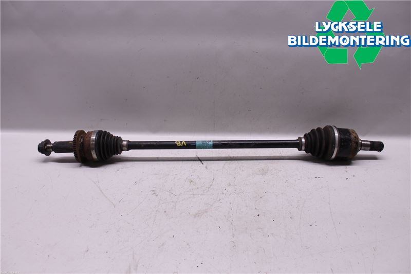 Kia SORENTO 10-14 Drivaxel Bak Vänster