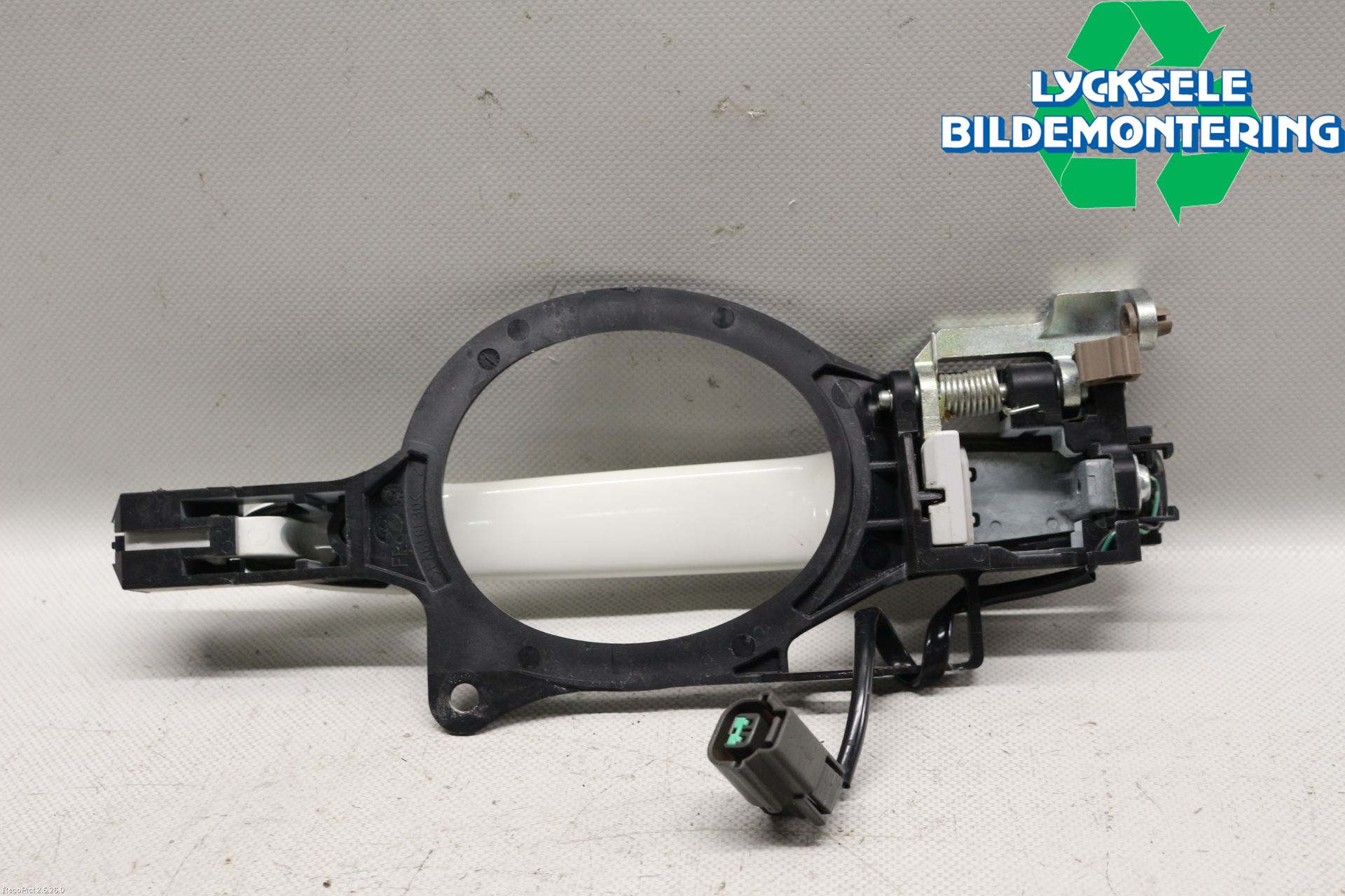 Mitsubishi OUTLANDER 13-21 Dörrhandtag Yttre Hö