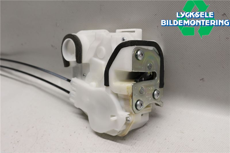 Mitsubishi OUTLANDER 13-21 Låskista-Dörrlås