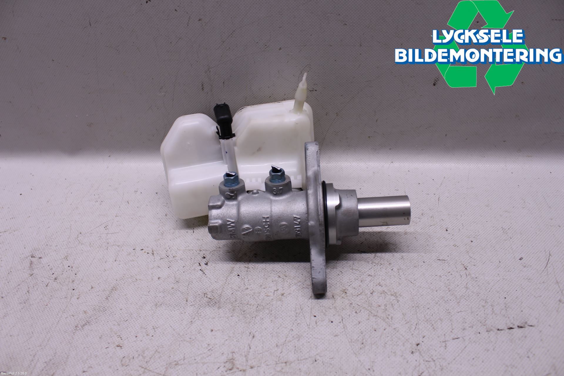 BMW X2 F39 18-23 Broms Huvudcylinder