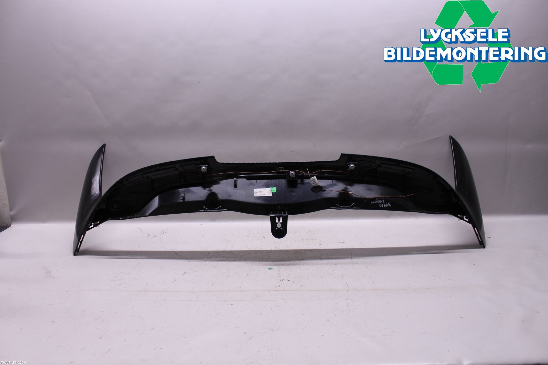 BMW X2 F39 18-23 Spoiler Baklucka