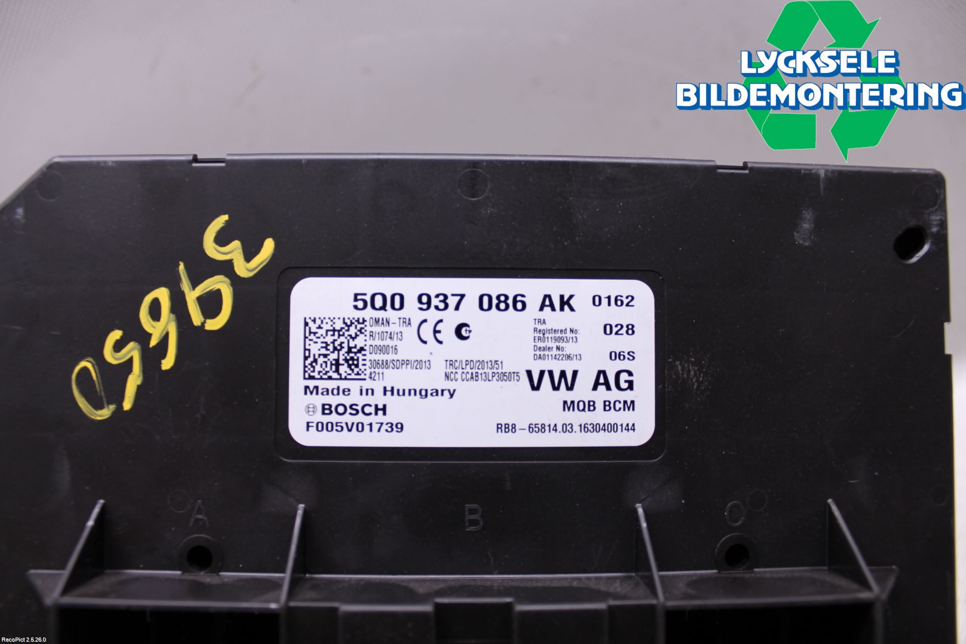 Volkswagen VW PASSAT 15-19 Komfort Styrdon