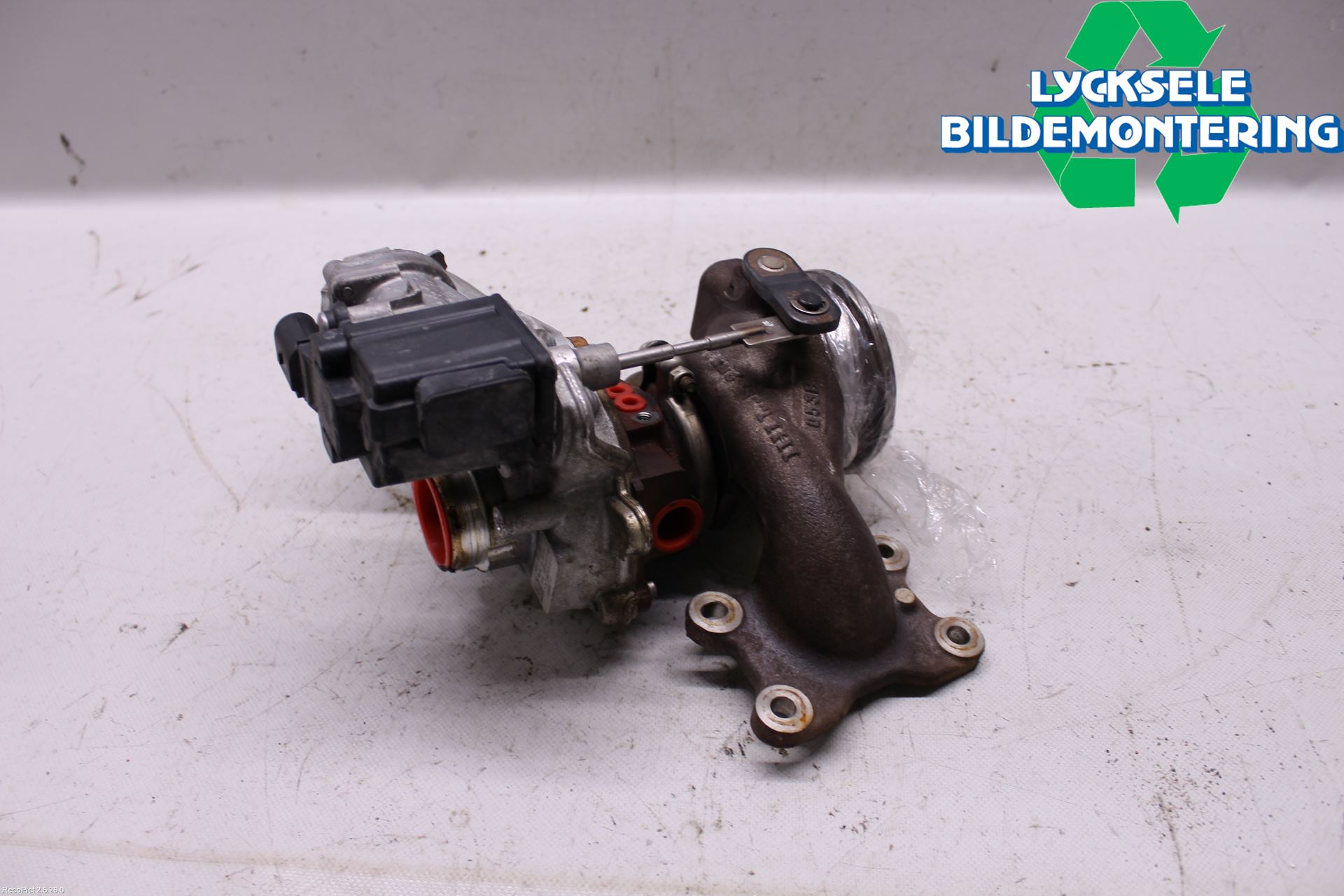 Volkswagen VW PASSAT 15-19 Turboaggregat