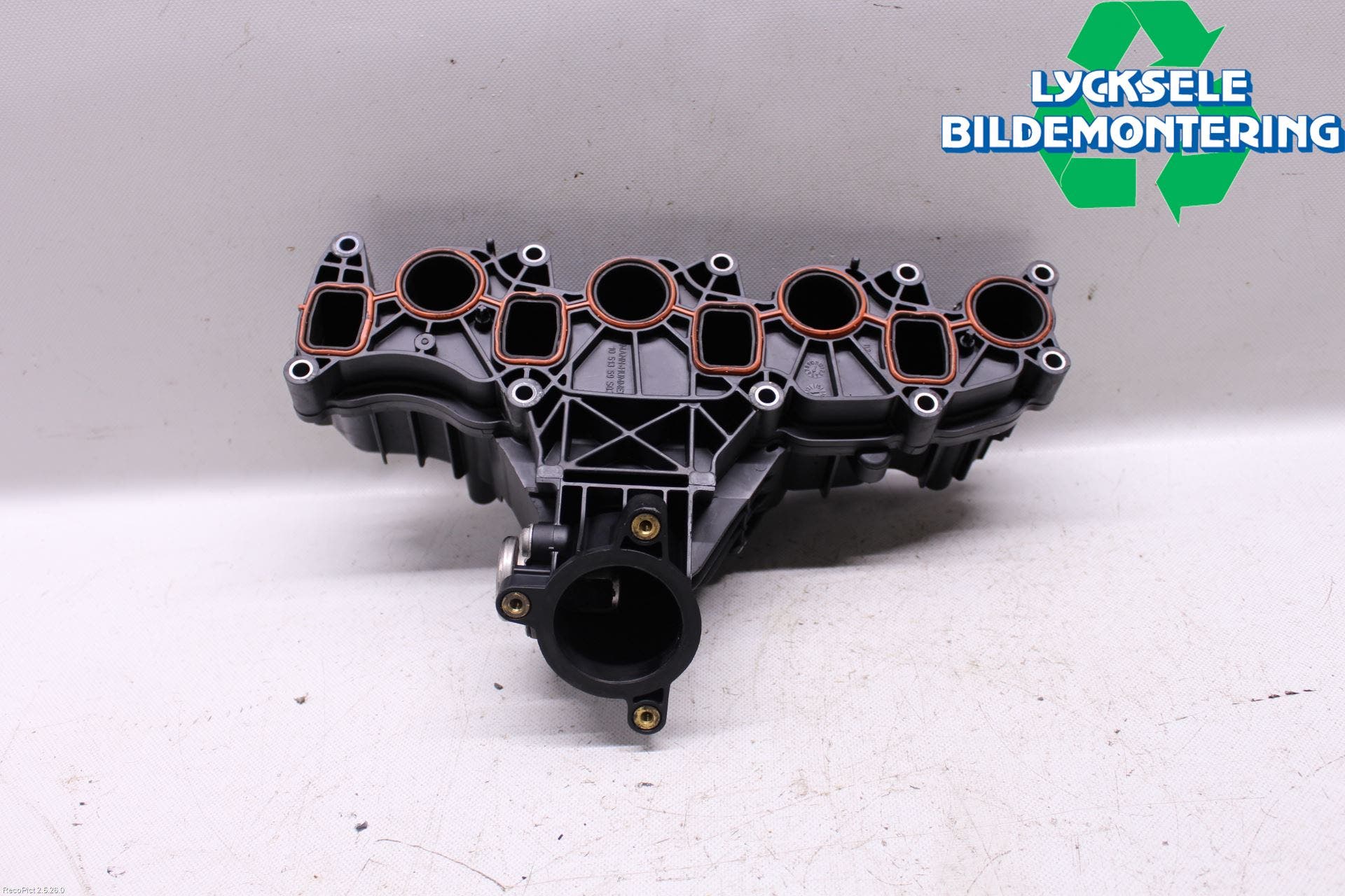 Skoda SUPERB 09-15 Grenrör Insug