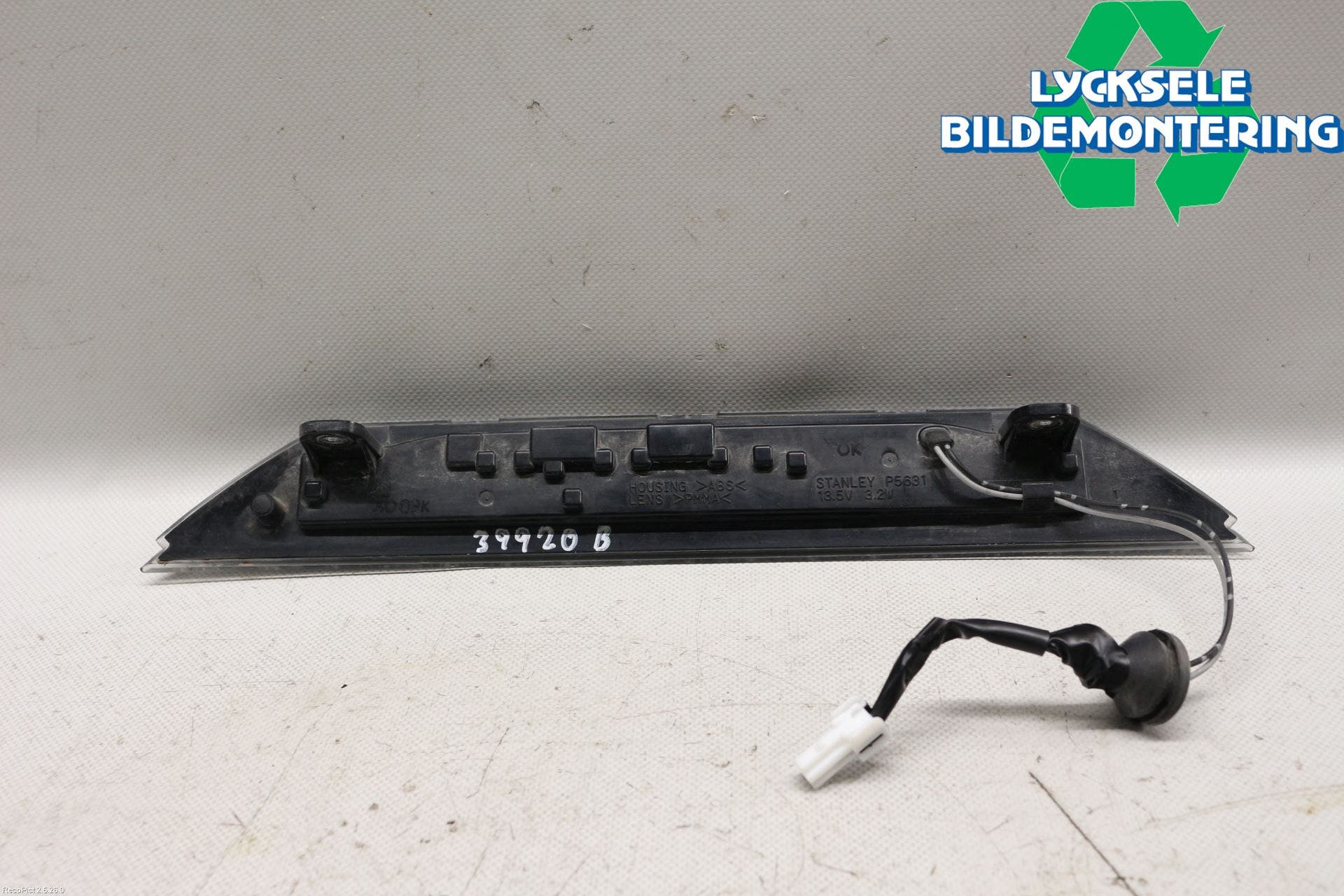 Citroen C-CROSSER Bromsljus Bakruta