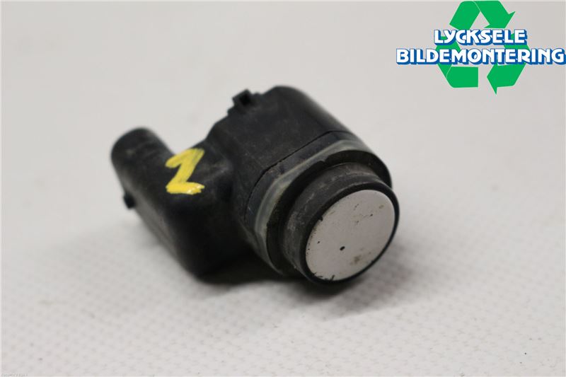 Skoda SUPERB 09-15 Parkeringshjälp Frontsensor