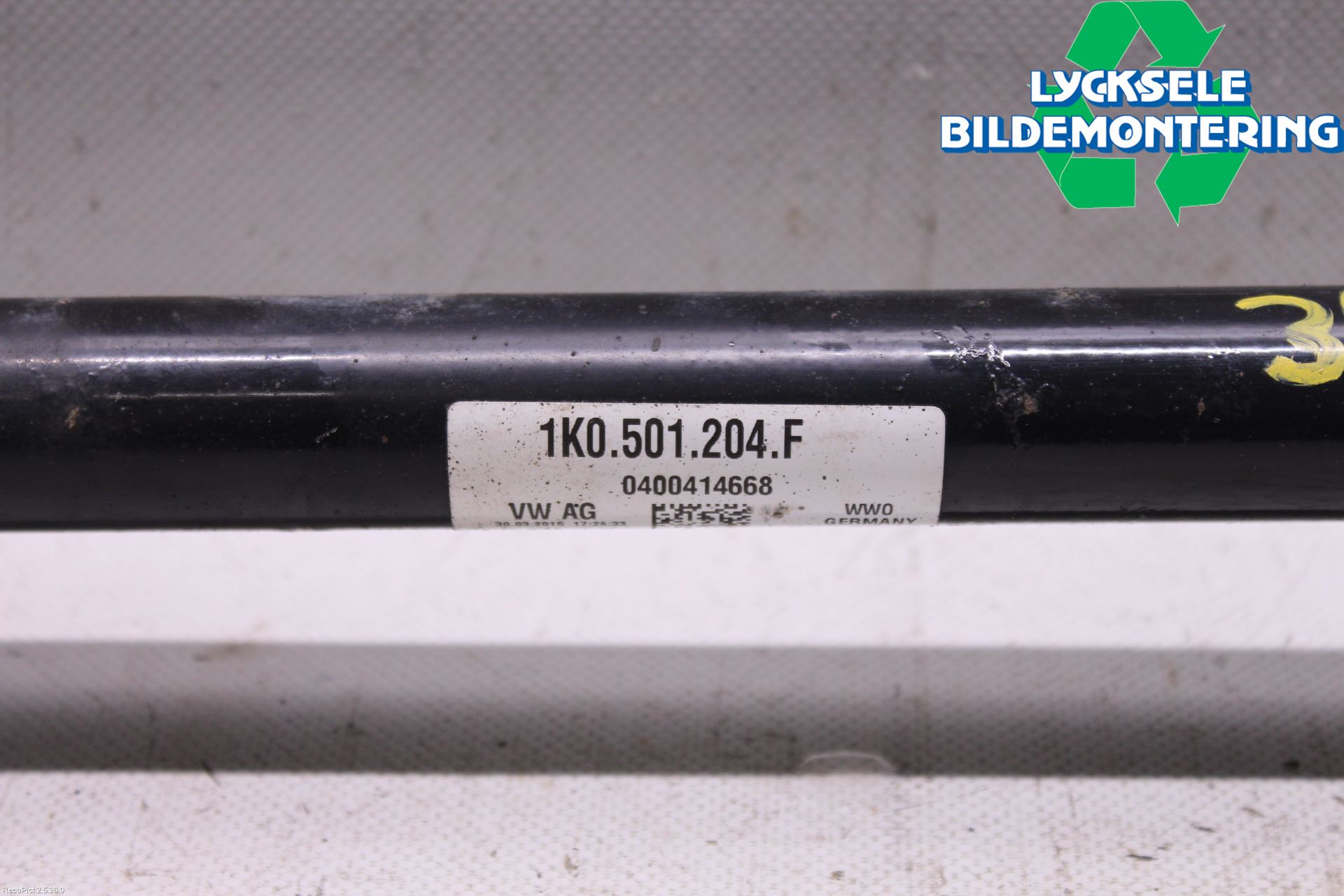 Skoda SUPERB 09-15 Drivaxel Bak Höger