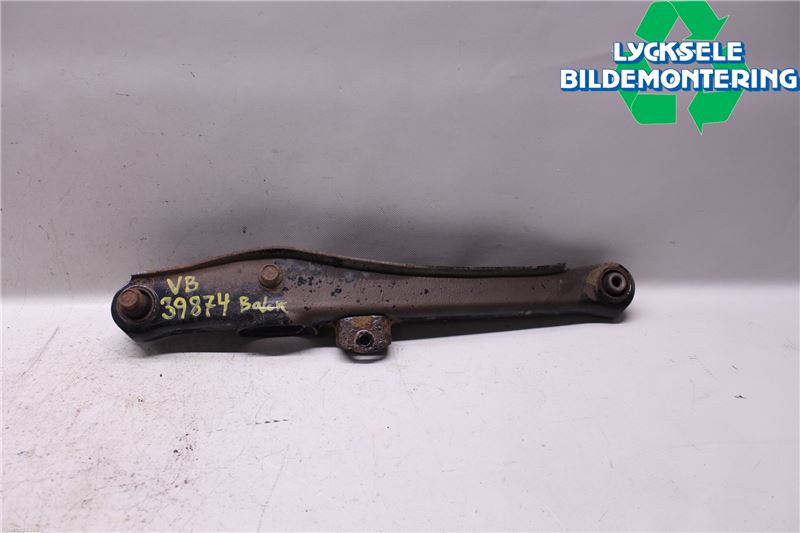 Mitsubishi OUTLANDER 13-21 Bärarm Bak Vänster