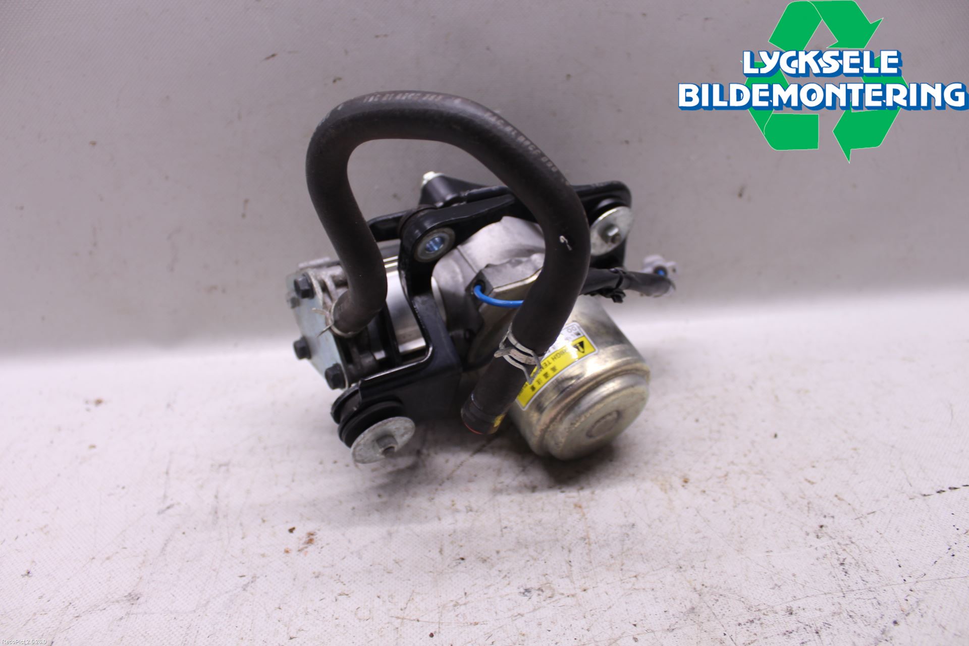 Mitsubishi OUTLANDER 13-21 Vakuumpump