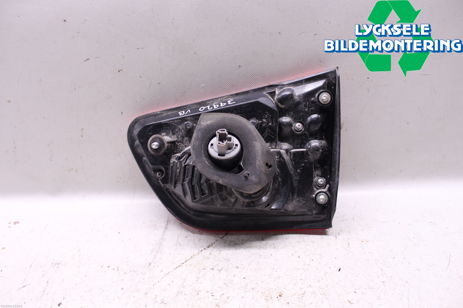 Citroen C-CROSSER Bakljus Lucka Vä