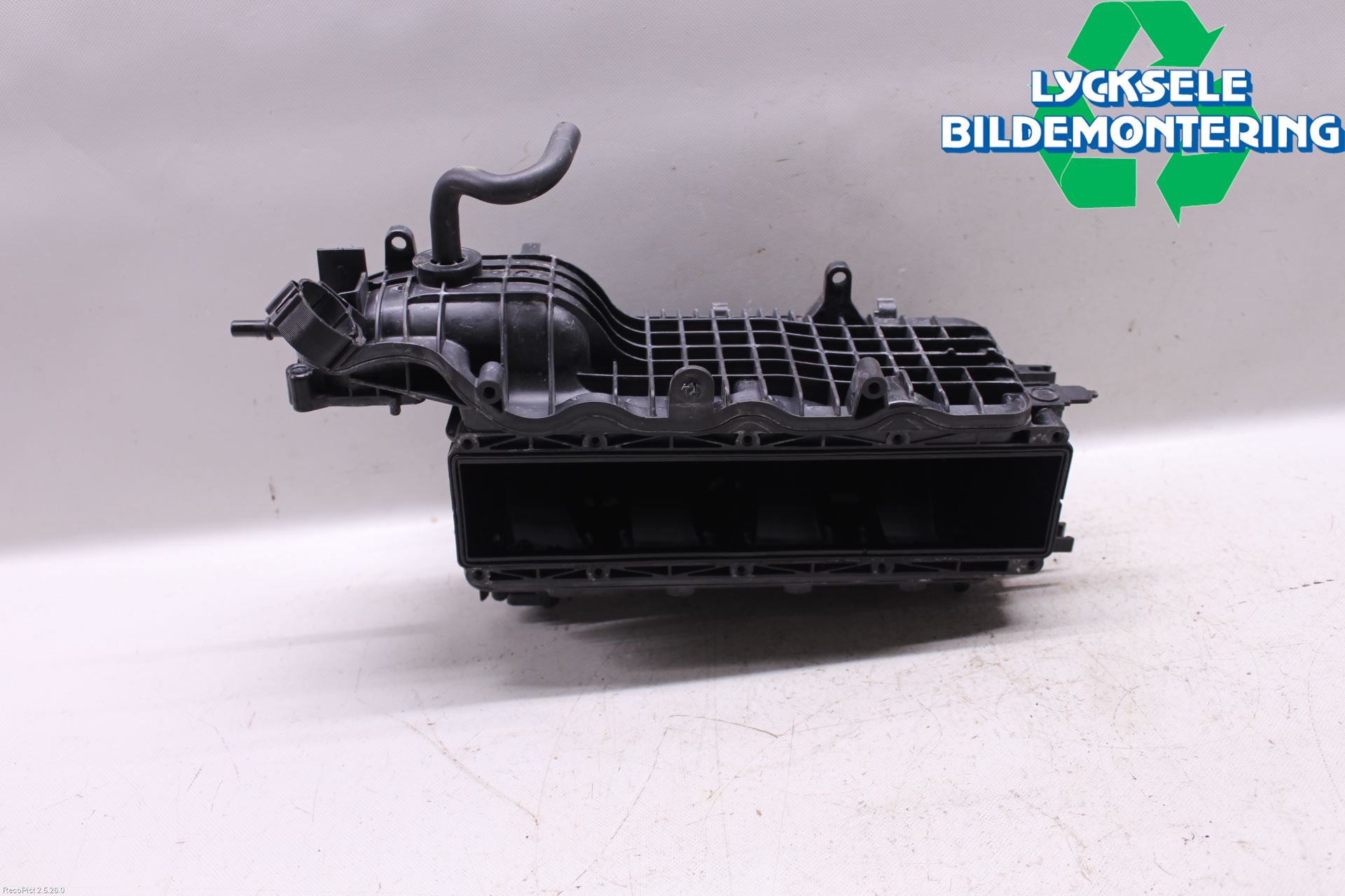 Skoda FABIA 15-21 Grenrör Insug