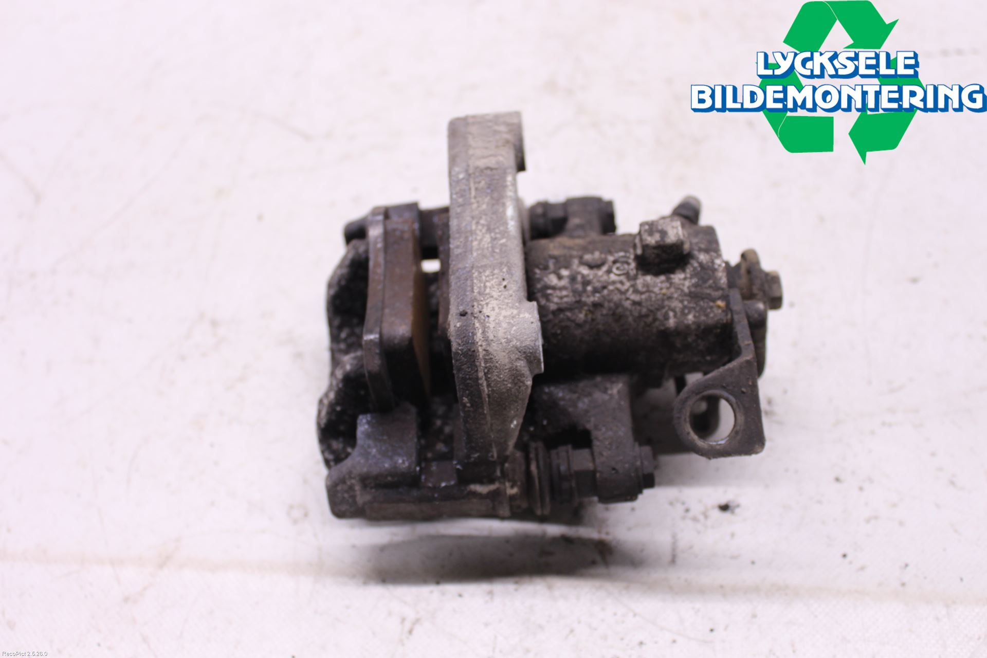 Skoda FABIA 15-21 Bromsok Bak Höger