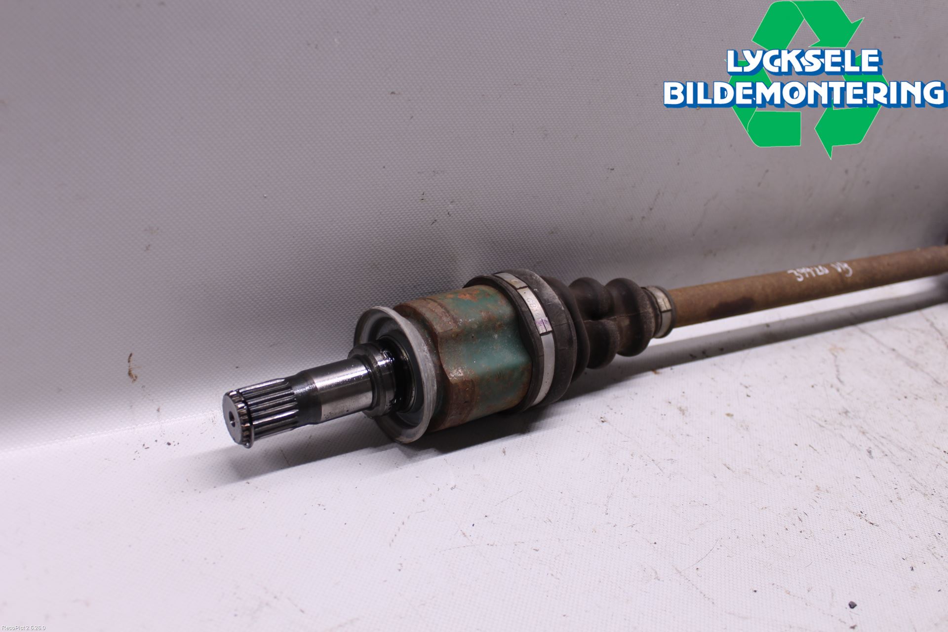 Citroen C-CROSSER Drivaxel Bak Vänster