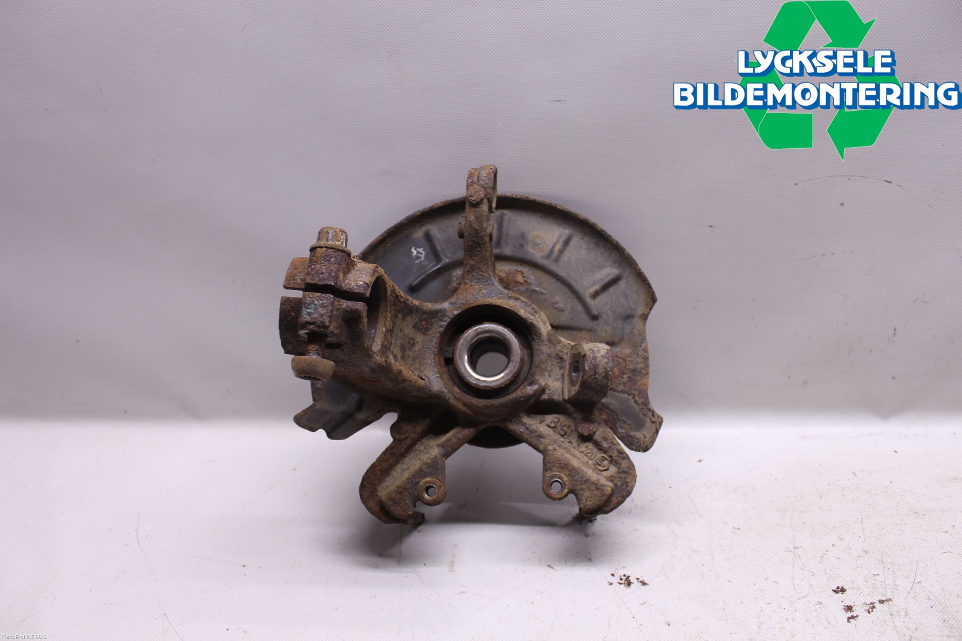 Skoda FABIA 07-14 Styrspindel Lagerhus Hö