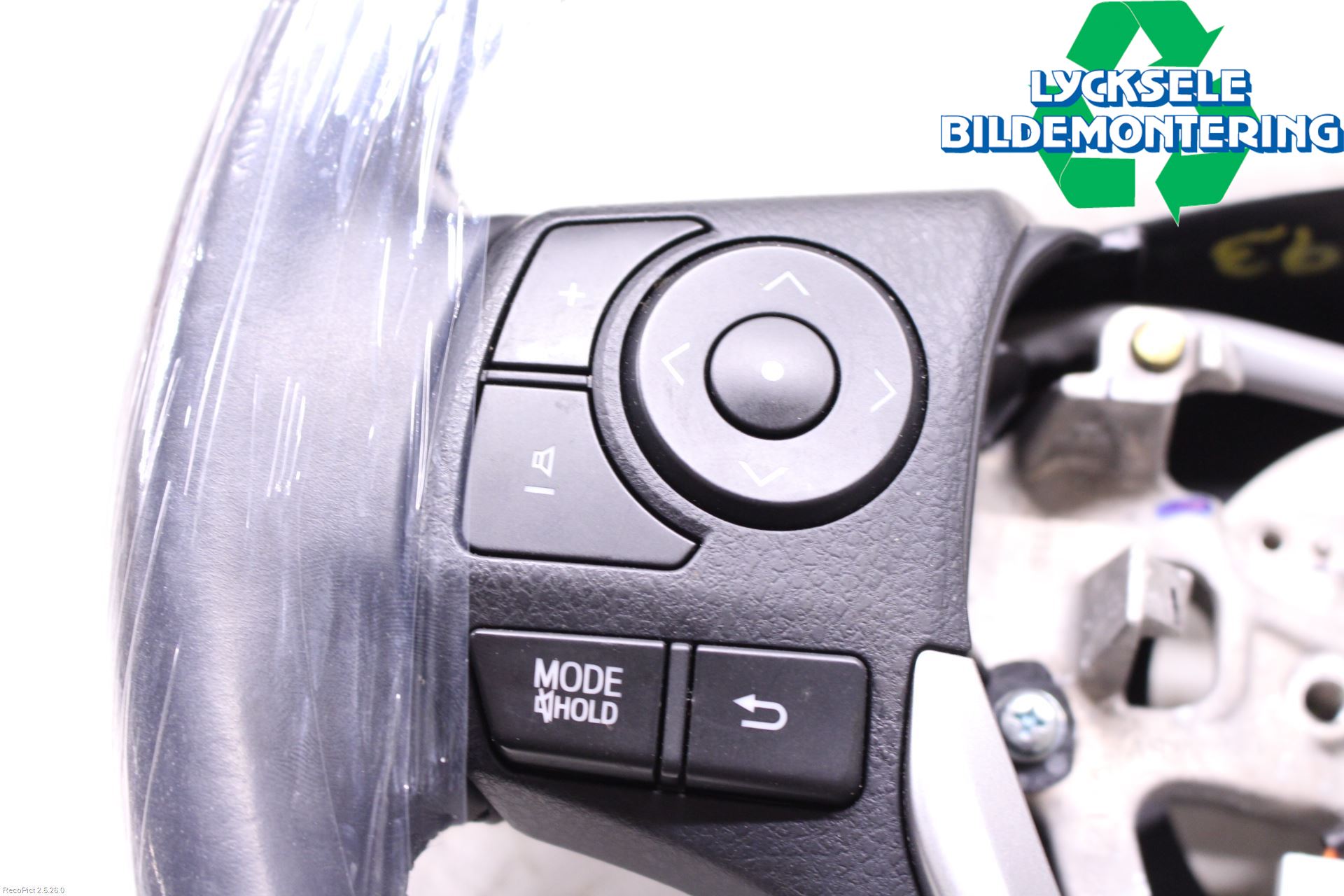 Toyota AURIS 13-19 Ratt