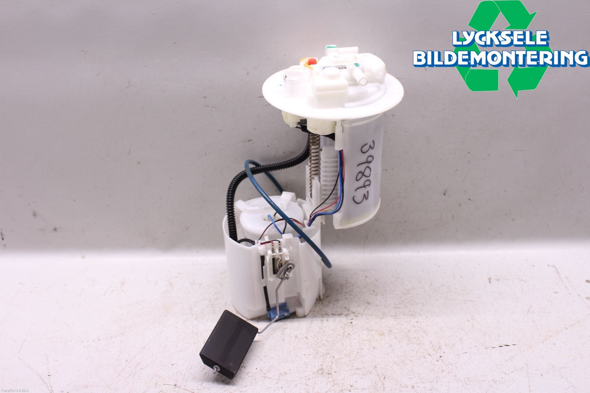 Toyota AURIS 13-19 Bränslepump El