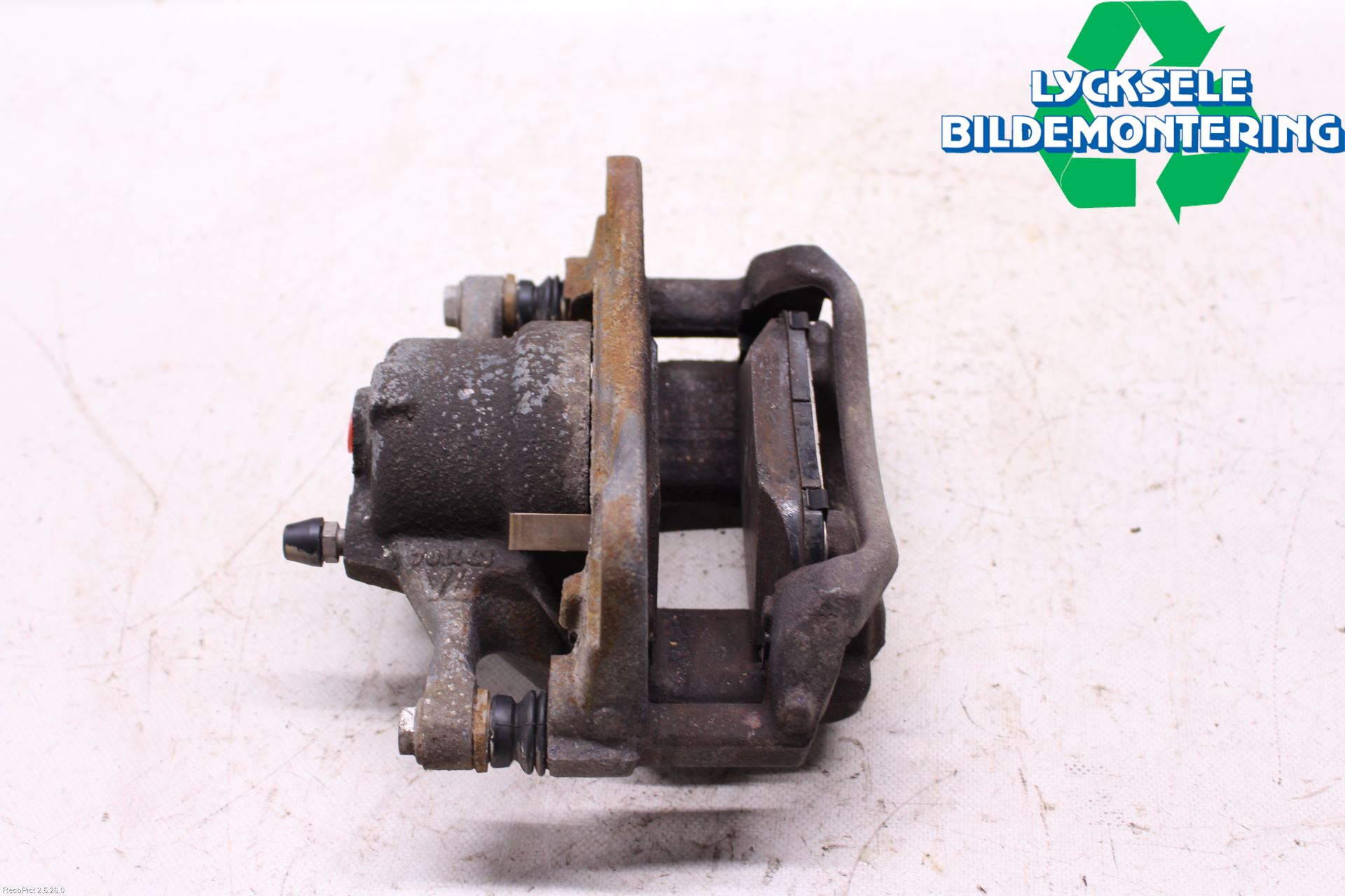 Toyota AURIS 13-19 Bromsok Fram Vänster