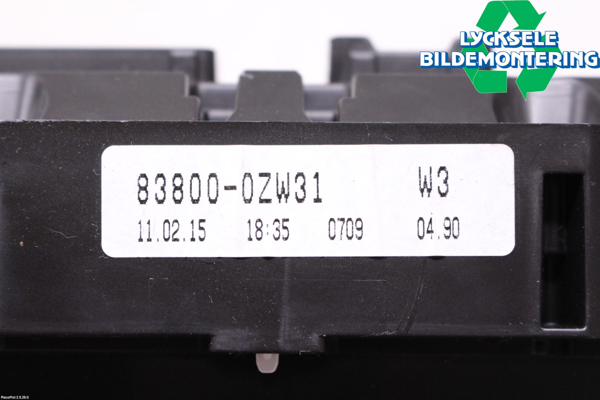 Toyota AURIS 13-19 Instrument Komb