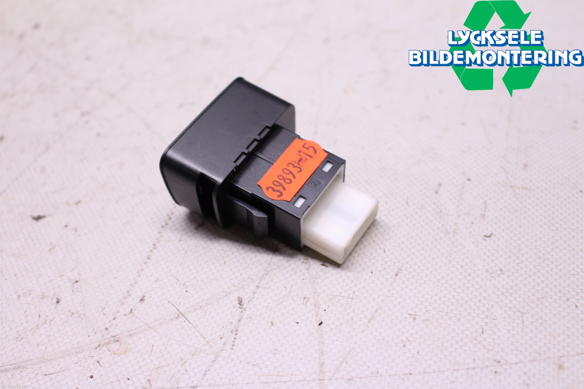 Toyota AURIS 13-19 Strömställare Parkeringsbroms