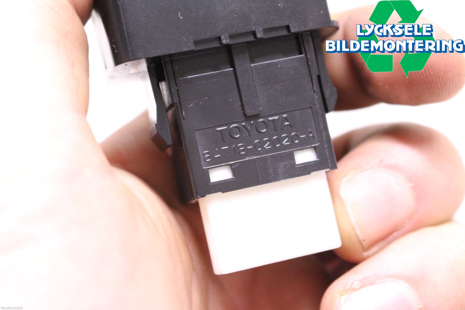 Toyota AURIS 13-19 Strömställare Parkeringsbroms