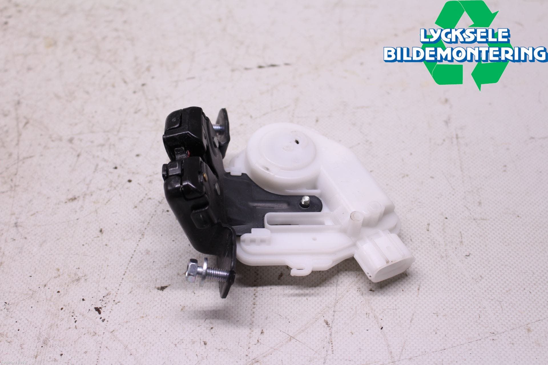 Toyota AURIS 13-19 Låskista Baklucka